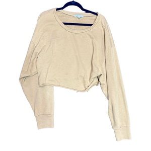 Active USA | large long sleeve crop top